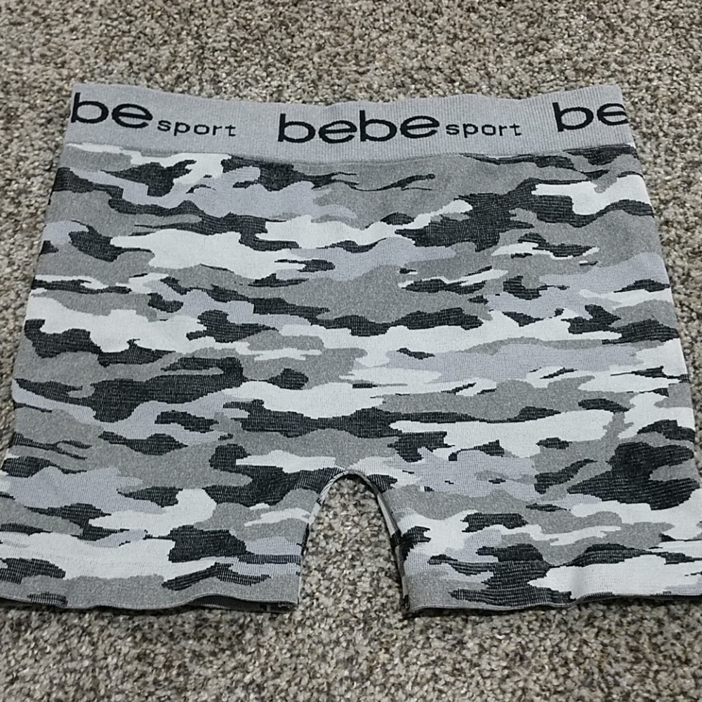 Bebe workout shorts stretchy,